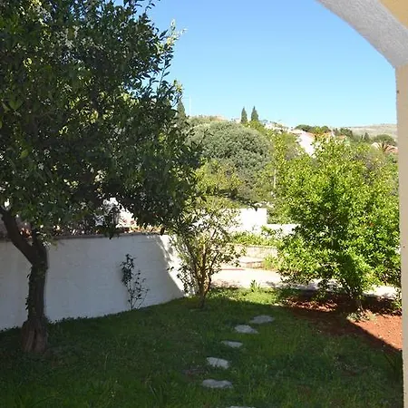 Madonna Guest house