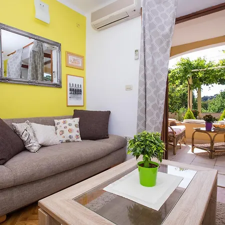 Madonna Guest house 3*